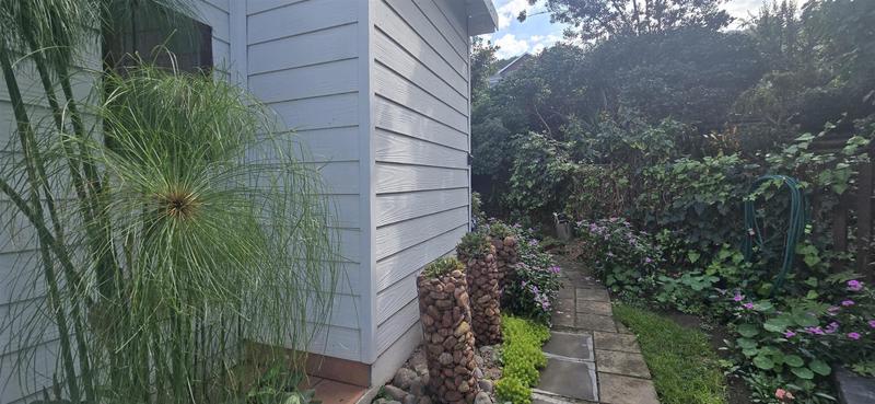 4 Bedroom Property for Sale in Outeniqua Strand Western Cape
